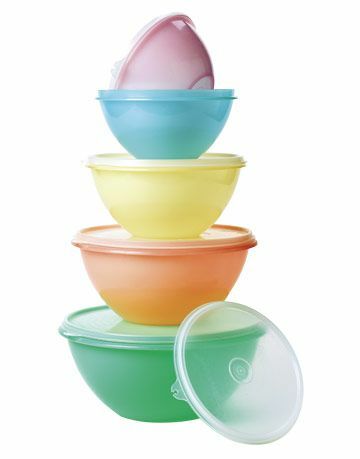 Pilha de Tupperware Vintage