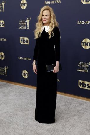 santa monica, califórnia, 27 de fevereiro, nicole kidman, participa do 28º prêmio anual da guilda de atores de tela no hangar barker em 27 de fevereiro de 2022 em santa monica, califórnia foto por frazer harrisongetty images