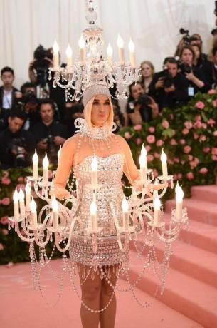 O Met Gala 2019 comemora o acampamento: notas sobre moda - chegadas