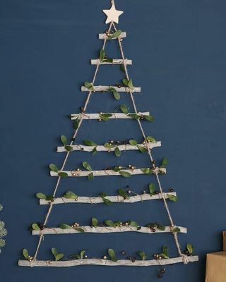 Escada de árvore de Natal pendurada na parede Woodland Visco