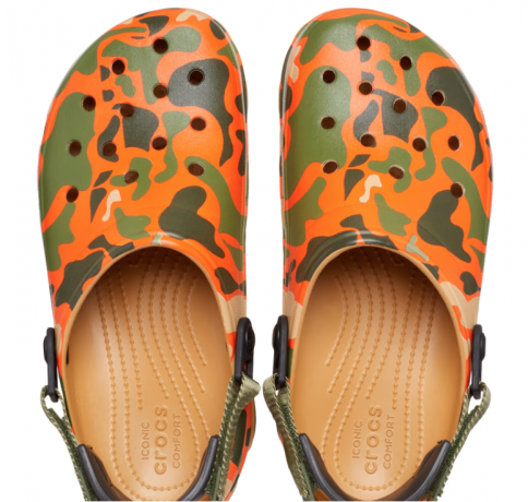 Camo Crocs todo-o-terreno