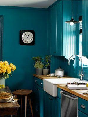 cozinha azul brilhante