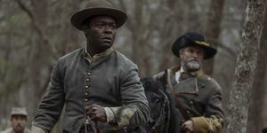 David Oyelowo como Bass Reeves e Shea Whigham como George Reeves em Lawmen Bass Reeves, episódio 1, temporada 1, streaming na Paramount, 2023 Crédito da foto Emerson MillerParamount