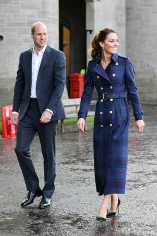 o duque e a duquesa de Cambridge visitam a Escócia
