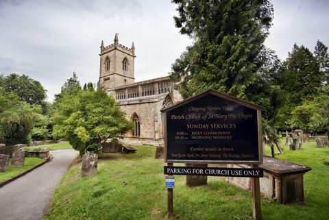 lascando a igreja de norton