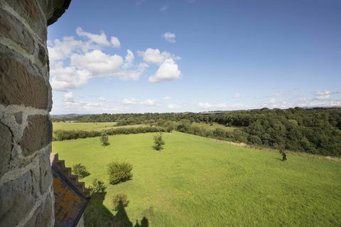 Illieston Castle - Broxburn - Escócia - vistas - escadas - Savills