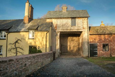 Casa de campo Old Gateway, Somerset, Exterior © National Trust Images, Mike Henton