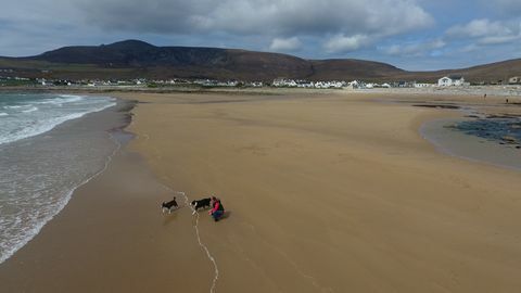 Dooagh Beach - Achill Beach - Irlanda - areia devolvida