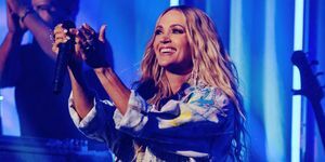 Carrie Underwood se apresenta na torre do sino em 09 de junho de 2022 em nashville, tennessee photo by catherine powellgetty images for amazon music