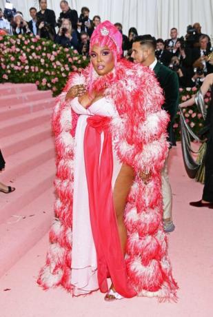 O Met Gala 2019 comemora o acampamento: notas sobre moda - chegadas