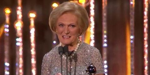 mary berry assar fora