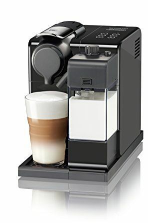 Máquina de café expresso Nespresso Lattissima Touch com batedor de leite 